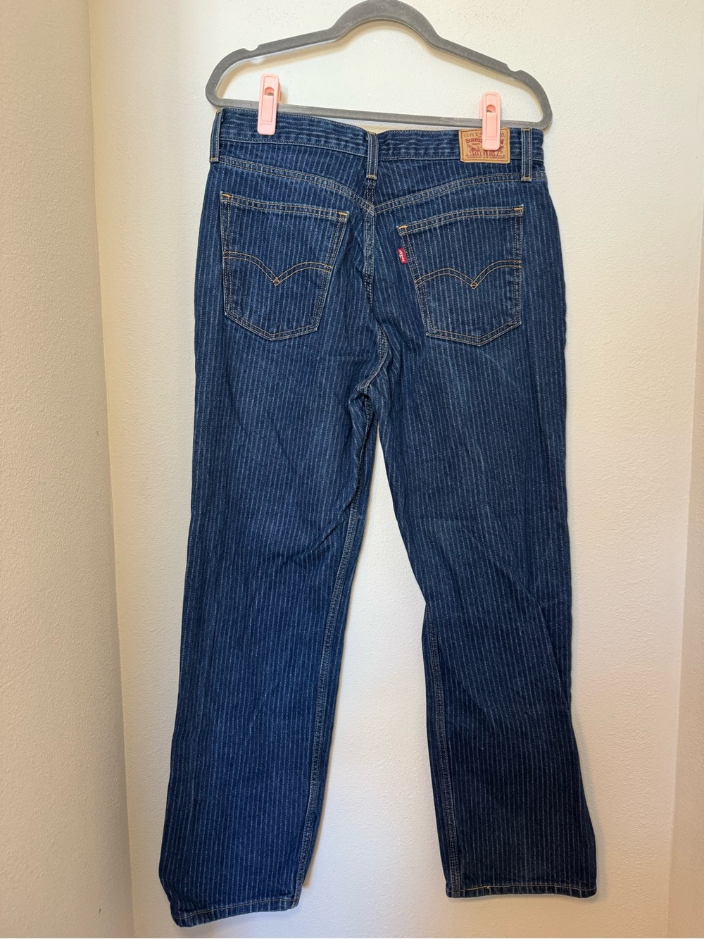 Levi's Low Pro Relaxed Pinstripe Jeans - Picture 4 of 6